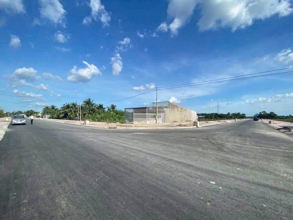 Đất vườn Long Phước Long Hồ 4000m² - Giá đầu tư tốt!