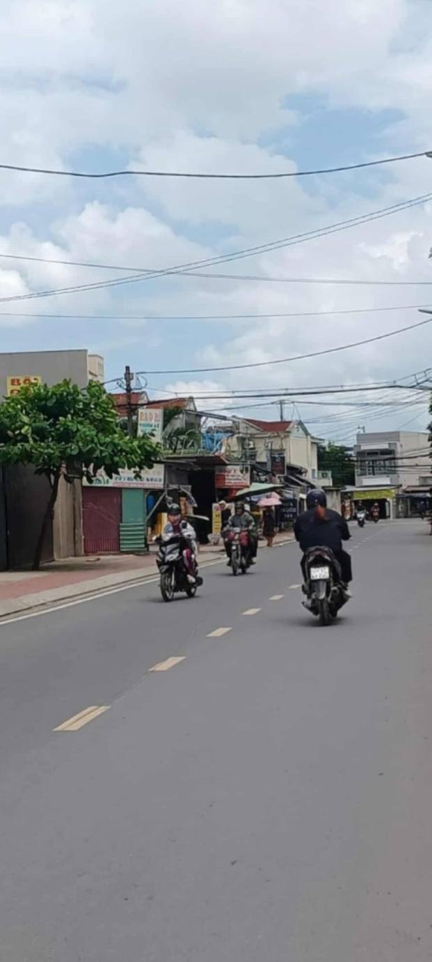 Nhà Mặt Tiền Tân Hiệp Hóc Môn 66m² - Kinh Doanh Sáng Giá Chỉ 3 Tỷ