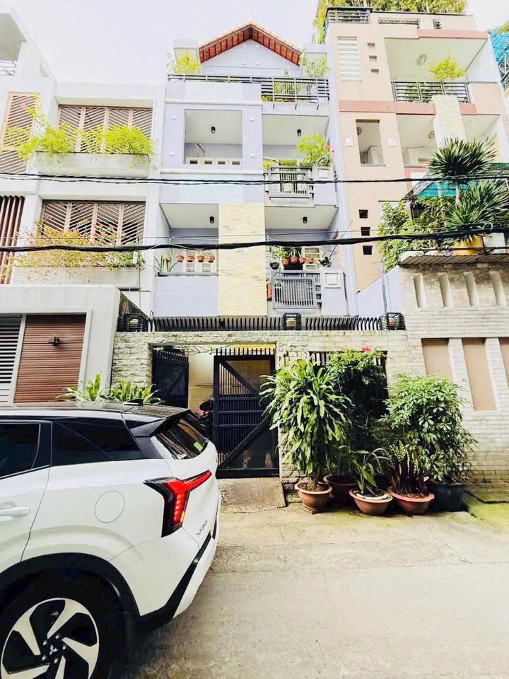 Biệt thự Mini Nguyễn Sơn Tân Phú 90m² (5.5x17m) Full Nội Thất - Giá 12.9 Tỷ TL