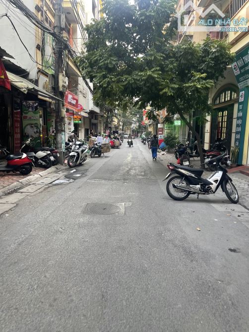 Bán Đất Minh Khai 100m² - Mặt Ngõ Oto Kinh Doanh, Giá 23.2 Tỷ