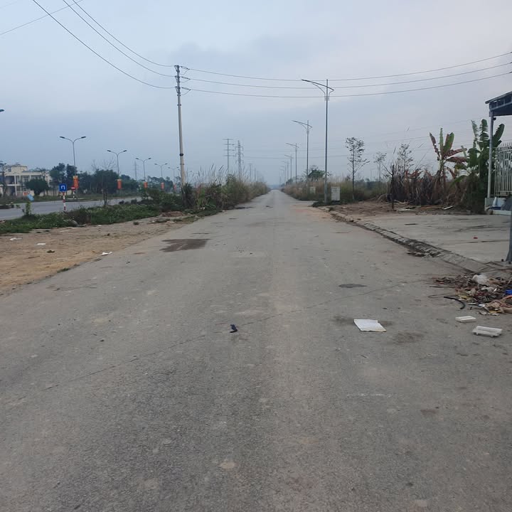 Đất nền MB 4954 Đông Tiến 168m² giá 10 tỷ - Sổ đỏ chính chủ!