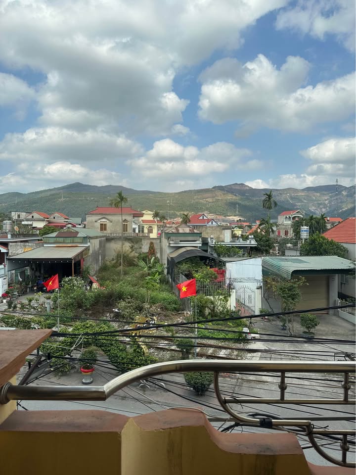 Đất nền Đông Triều QL18B 222.9m² - Sổ đỏ chính chủ, mặt tiền lớn!