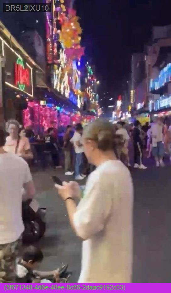 Nhà Phố Bùi Viện Quận 1, 100 tỷ - Đầu tư sinh lời vượt trội!