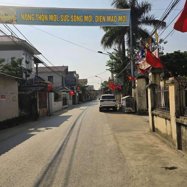 Đất nền Chương Mỹ 400m² giá 1 tỷ - Sổ đỏ sẵn, tiềm năng tăng giá!