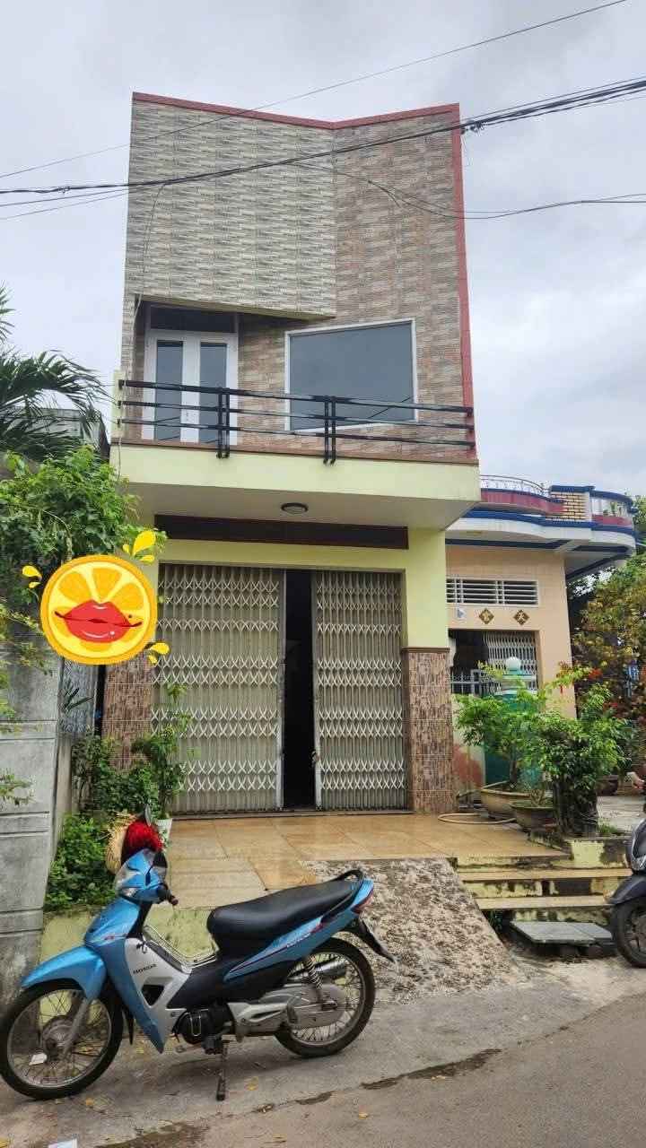 Nhà 1 Mê Âu Cơ, Quy Nhơn - 122m² Sổ Đỏ Chính Chủ, Giá 2.5 Tỷ