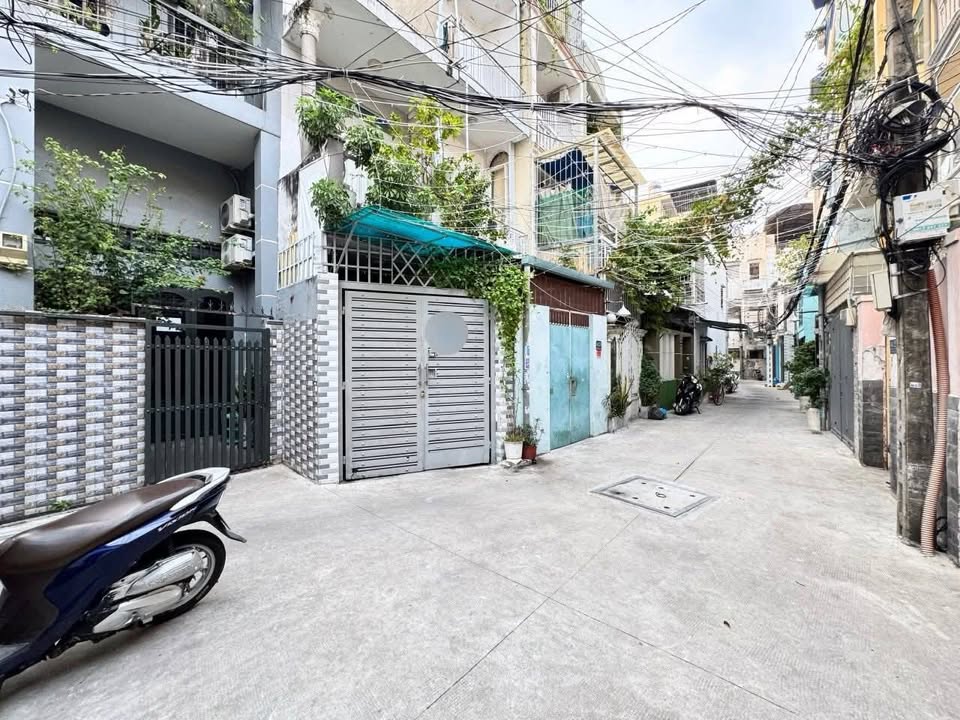 Nhà Nguyễn Kiệm P3 Phú Nhuận 36m² - Chính chủ bán, hẻm thông ô tô!