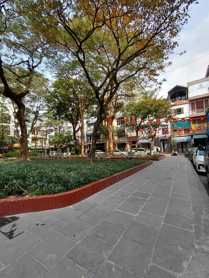 Nhà 4 Tầng Phân Lô Đền Lừ - Hoàng Mai: 140m² Sẵn Sàng Xây Tòa Văn Phòng