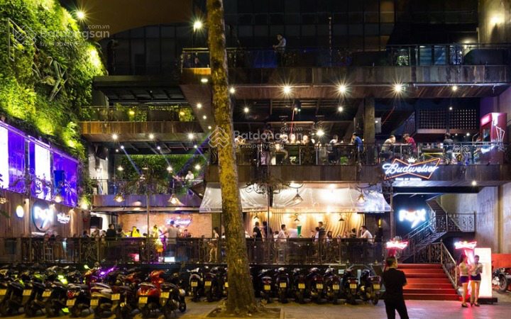 Cho thuê nhà mặt tiền Tôn Thất Đạm, Quận 1 - 1300m² kinh doanh đắc địa