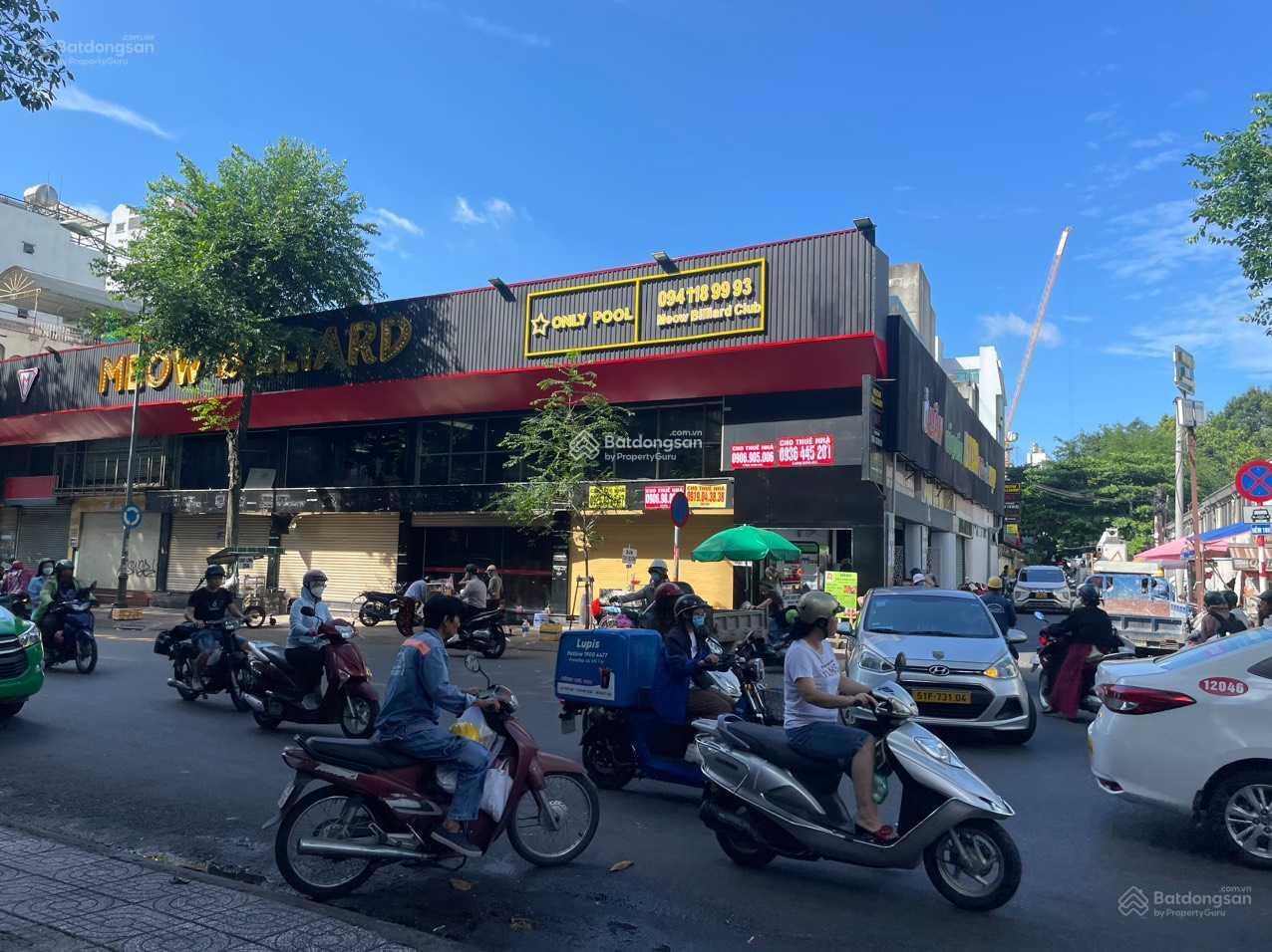 Cho thuê nhà mặt tiền Cống Quỳnh, Quận 1 - 3200m² kinh doanh đa ngành