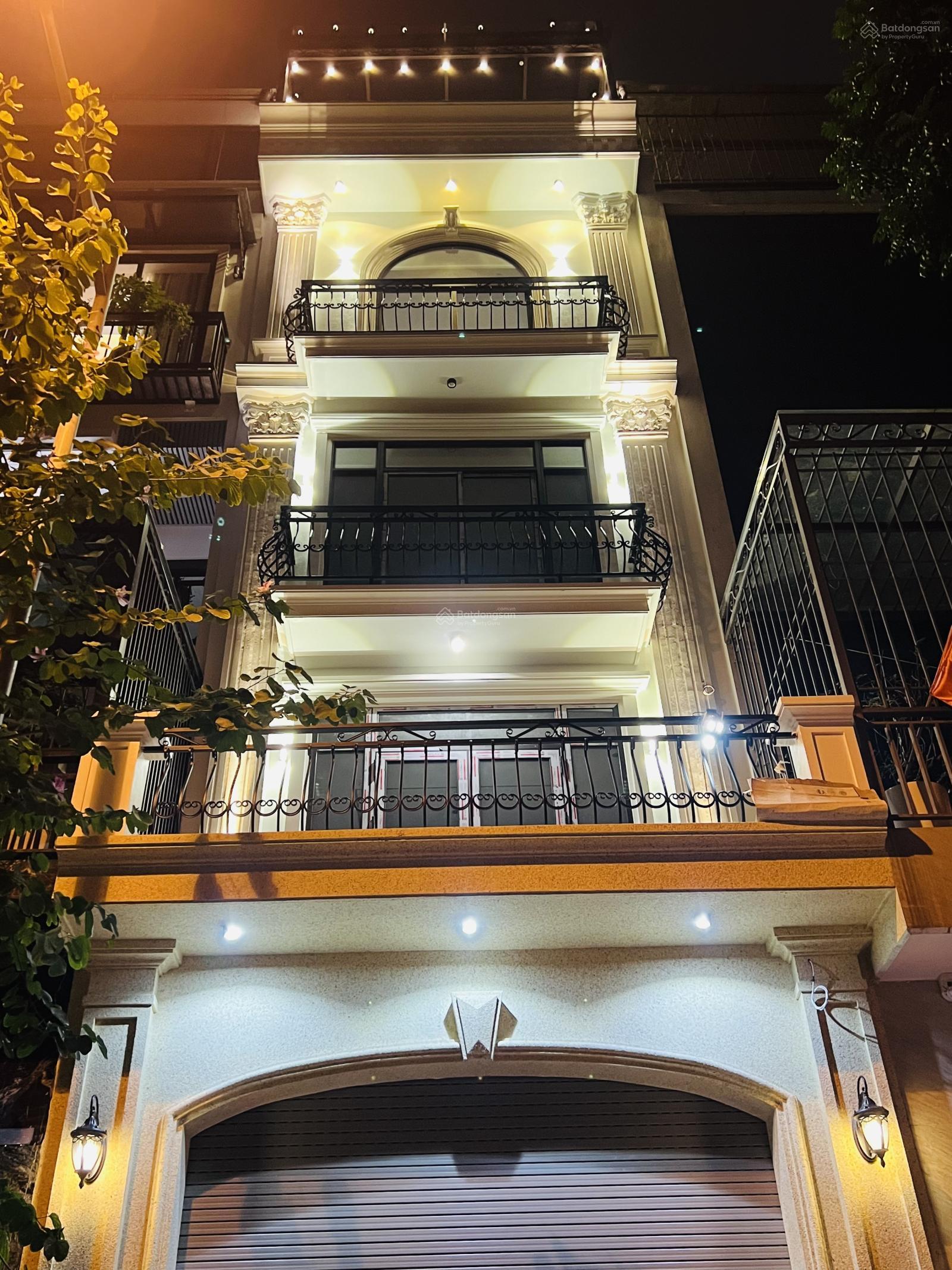 Bán gấp nhà liền kề Văn Phú 90m², 5 tầng, thang máy, full nội thất - Giá 24.5 tỷ