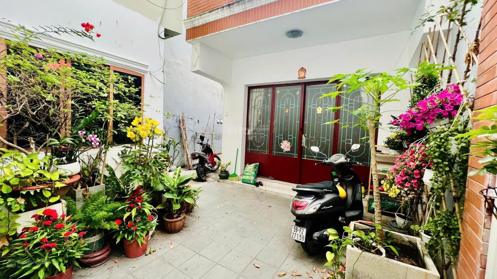 Bán Gấp Nhà Hẻm 591 Trần Xuân Soạn, Quận 7 - 154m², Nở Hậu, Giá 13.3 Tỷ