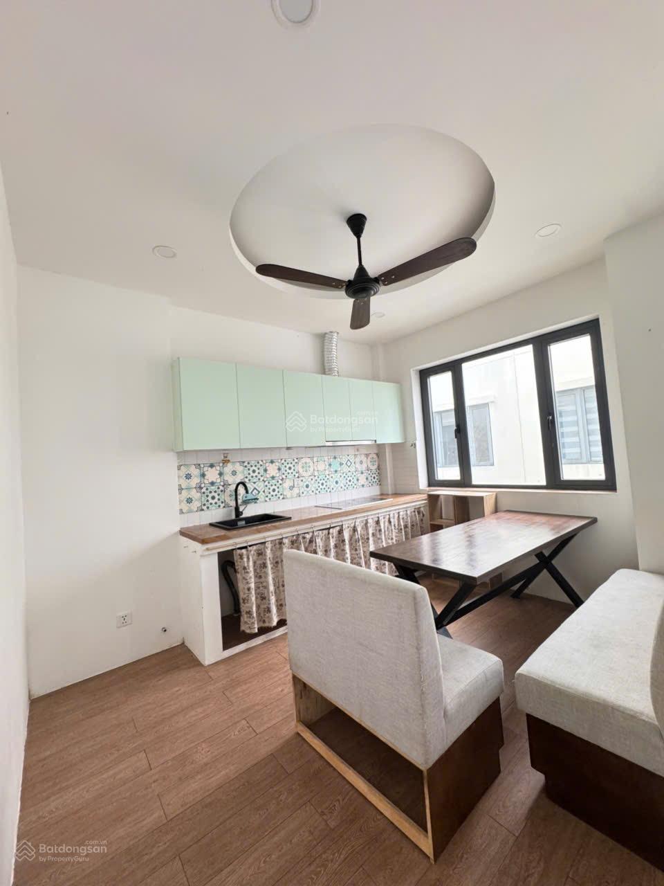 Nhà phố Senturia Nam Sài Gòn, 87m², cho thuê 12.5 triệu/tháng - Sẵn nội thất