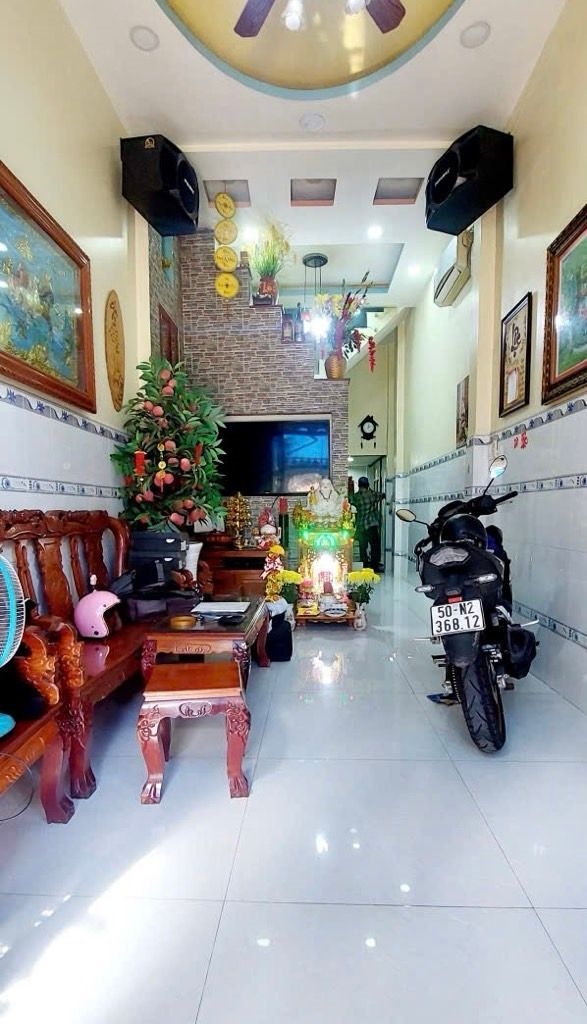 Bán nhà Bình Trị Đông 96m² giá 6.3 tỷ - Hẻm nhựa 6m ô tô thông!