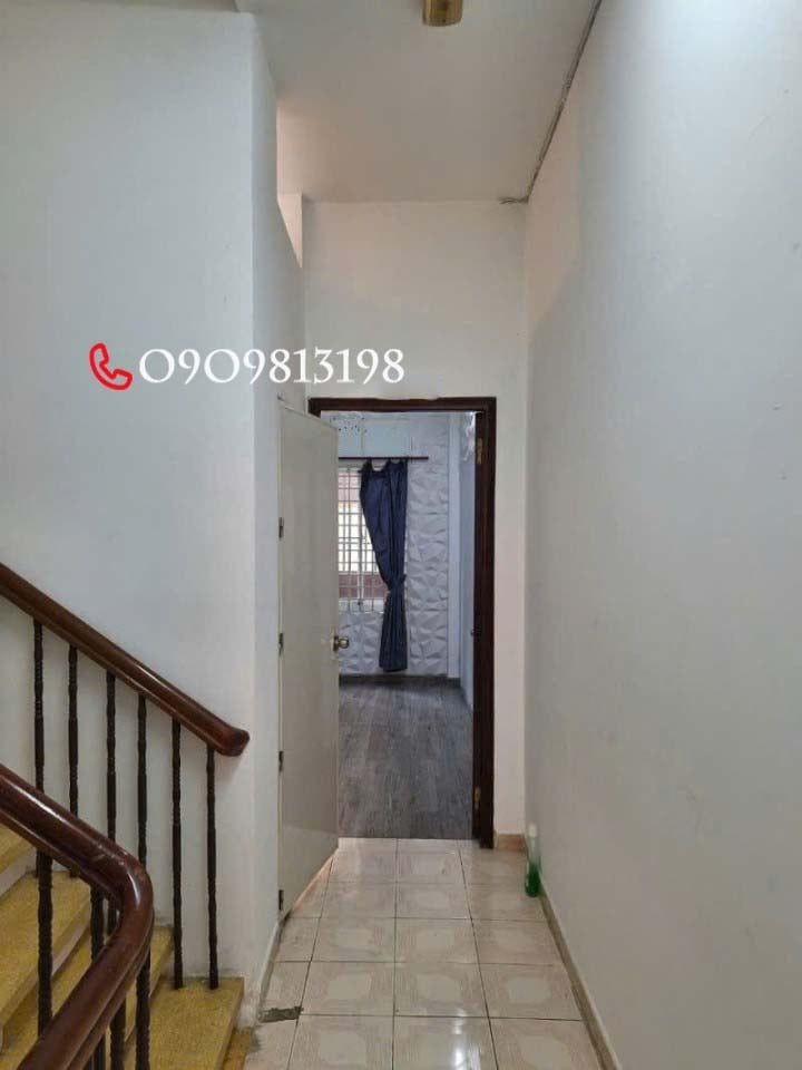 Nhà Trung Tâm Quận 1 - 49m² - SHR Sẵn Sàng Sang Tên - 15.6 Tỷ