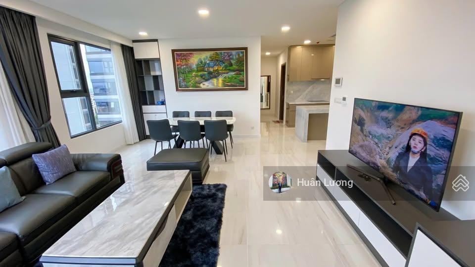 Cho thuê căn hộ Kingdom 101 Q10 - Giảm giá sâu 3-5 Triệu/tháng, Có suất đậu xe ô tô