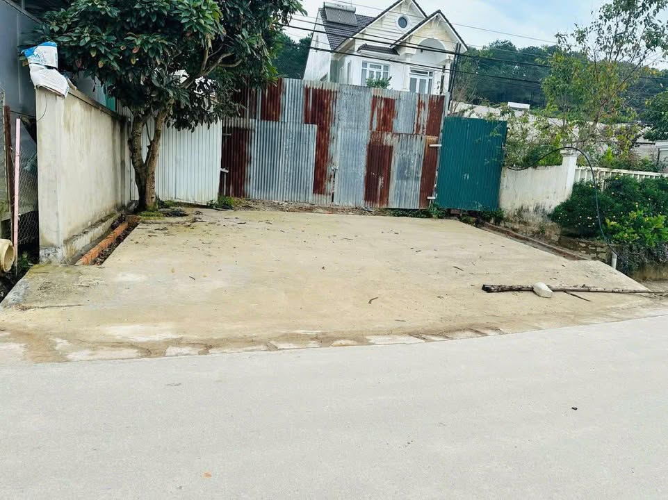 Bán Đất Mặt Tiền Lâm Văn Thạnh Đà Lạt 527m² Giá 13.5 Tỷ Sổ Đỏ Chính Chủ