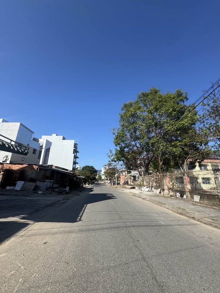 Đất nền Mỹ Khê, Sơn Trà 100m² - Tiềm năng tăng giá vượt trội!