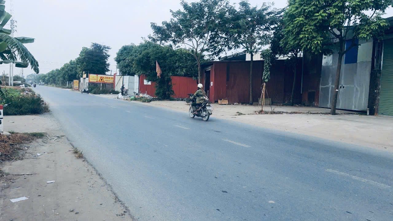 Cho thuê kho xưởng 1400m² Quốc Oai - Sẵn sàng hoạt động, xe cont lùi cửa