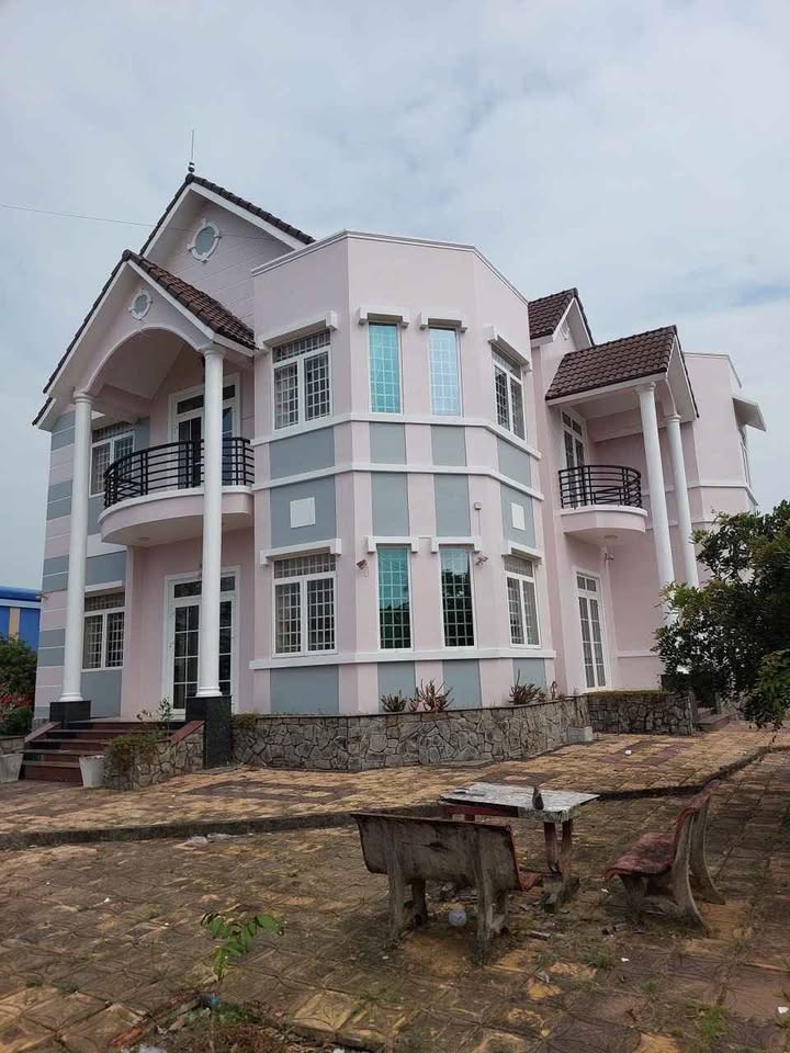 Farmstay Nghỉ Dưỡng 13.200m² Mặt Tiền QL54 Đồng Tháp - Giá Tốt