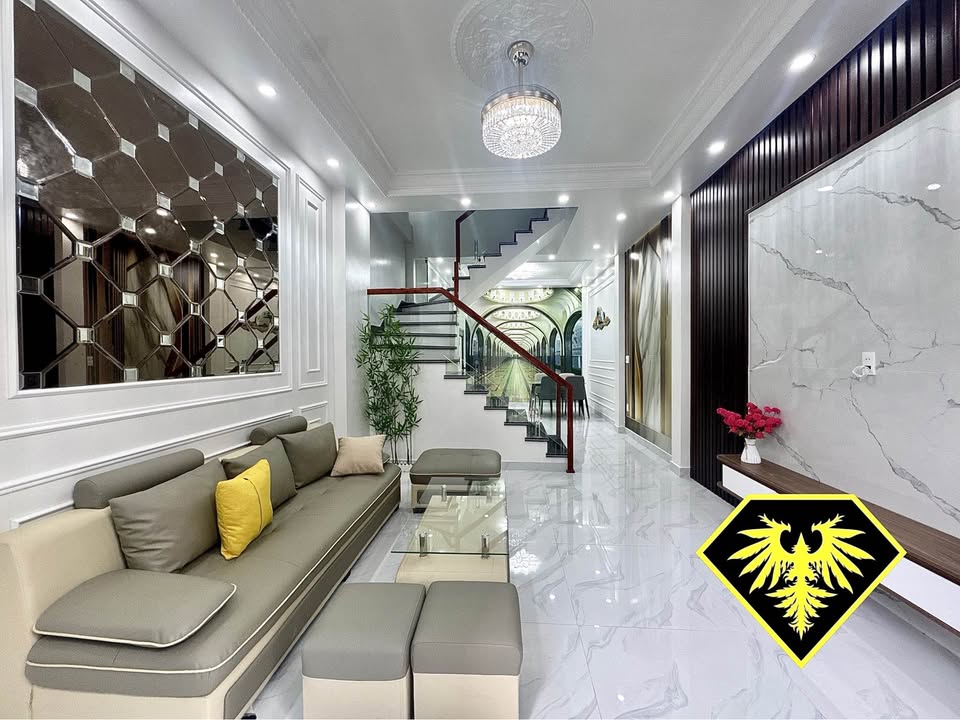 Nhà 3 Tầng Lê Chân 45m² - Kinh doanh siêu tốt, Ô tô đỗ cửa!