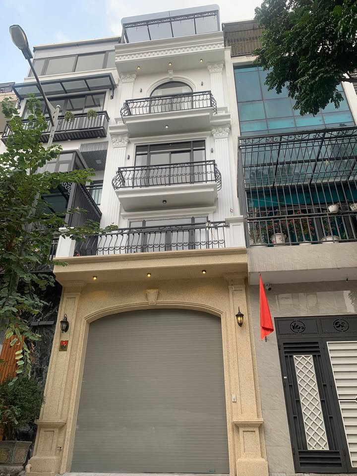 Nhà Phố Văn Phú Hà Đông 90m² 5 Tầng Thang Máy - KD Sầm Uất