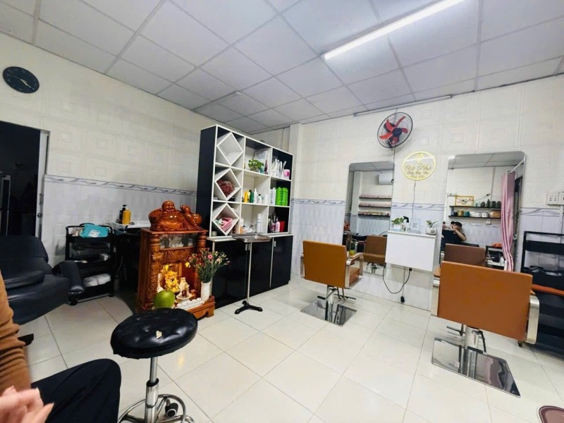 Nhà phố P10 Tân Bình 55m² - Sẵn dòng tiền, chỉ 5.2 tỷ!