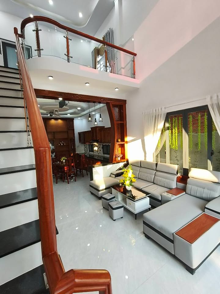 Nhà Gác Lửng TP Tây Ninh 160m² - Full nội thất, sẵn sàng ở ngay!