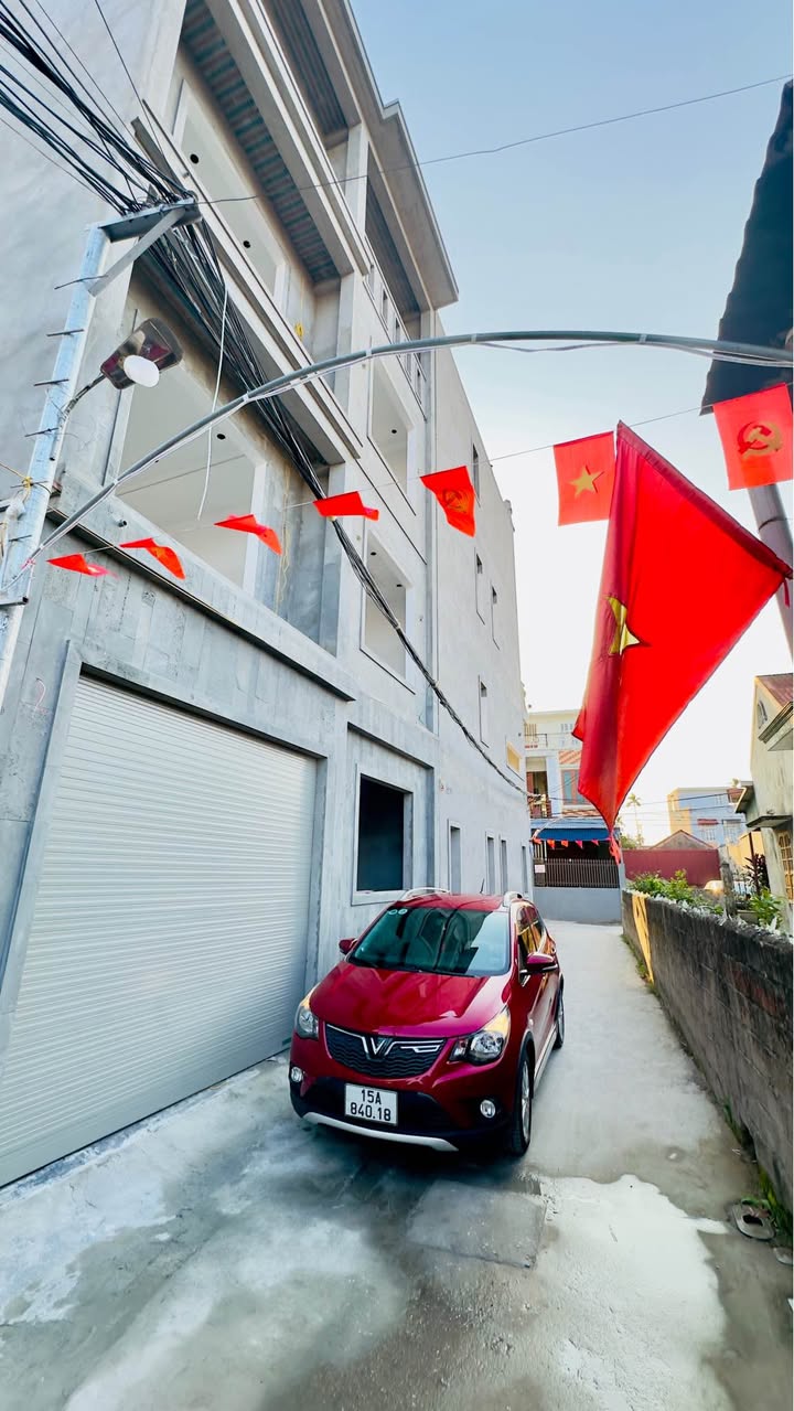 Nhà 4 Tầng An Dương 43m² giá 3.25 tỷ - Ô tô vào tận nhà, sẵn sàng ở ngay!