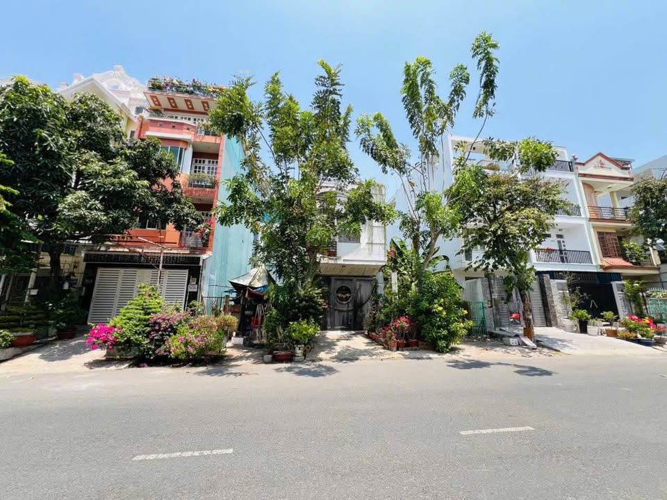 Đất nền KDC Phú Mỹ, Q7 90m² - Sổ hồng riêng, tiềm năng kinh doanh!