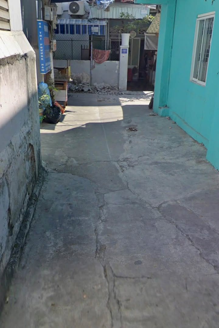 Bán Đất Vàng 3 Lô Liền Kề Đường 2/4, Nha Trang - 36-42m², Giá 2 Tỷ