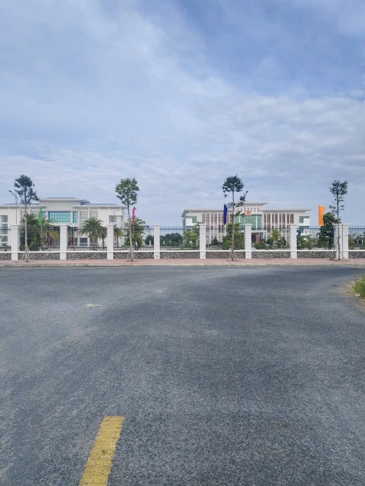 Đất nền Ấp Hòa Trung, Mỹ Xuyên 1000m² - Tiềm năng tăng giá vượt trội!