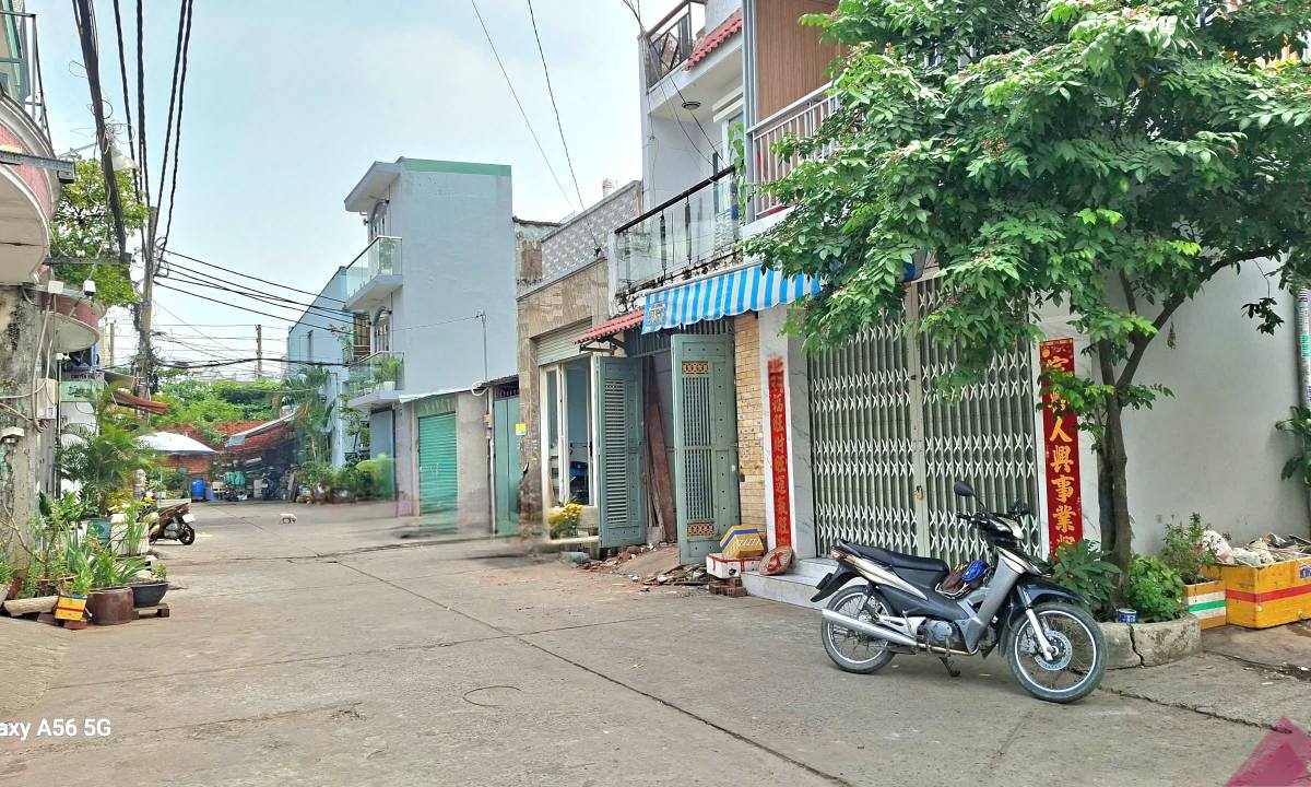 Nhà 4 Tỷ Hương Lộ 2, Bình Tân - Hẻm Xe Tải, Gần Ngã Tư Bốn Xã