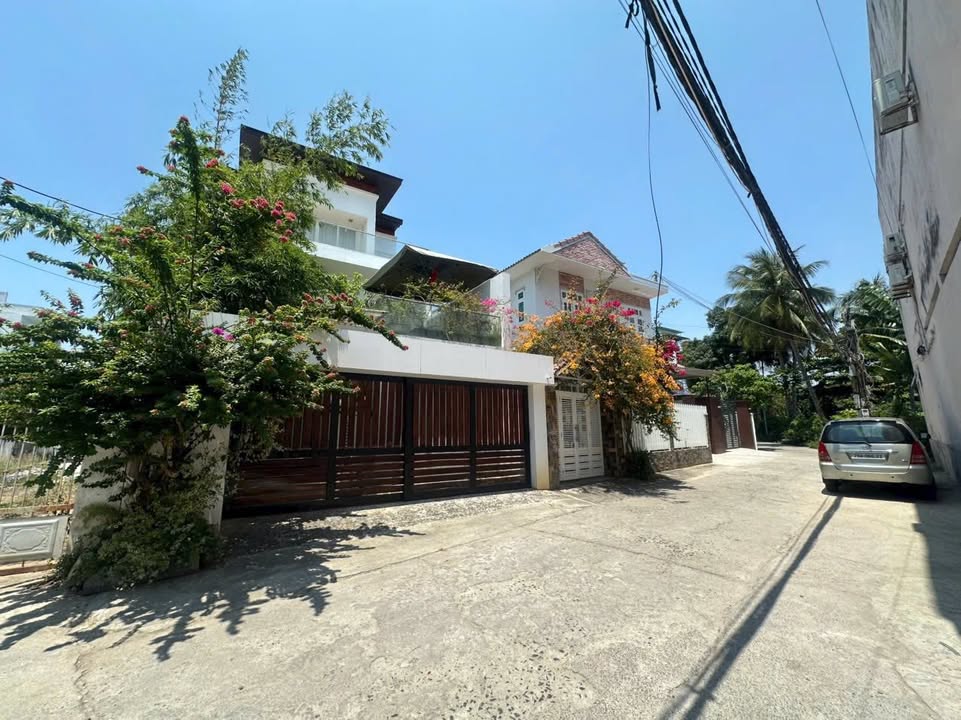 Nhà 3 Lầu Vĩnh Điềm Trung - 157.9m² Sổ Hồng - Giá 7.5 Tỷ