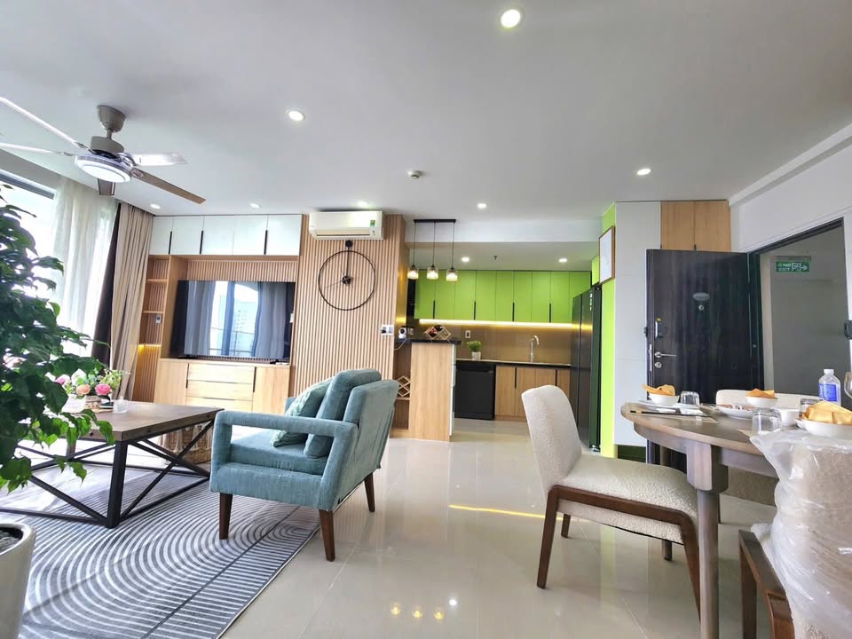 Chung cư Green Valley Phú Mỹ Hưng 120m² 3PN - Sổ hồng, Tầng cao view golf