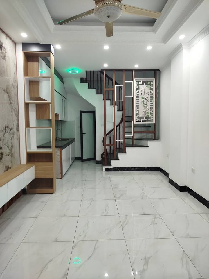 Nhà Phố Nhân Huệ Hà Đông 30.5m² - Sẵn sàng ở ngay, giá tốt!