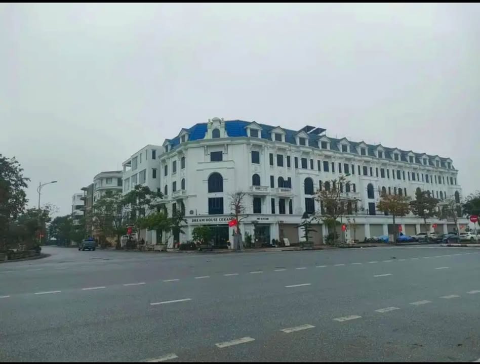 Nhà Mặt Tiền Đại Lộ Kỳ Đồng, Đông Hưng - 90m² Luxury, Sẵn Sàng Giao Dịch