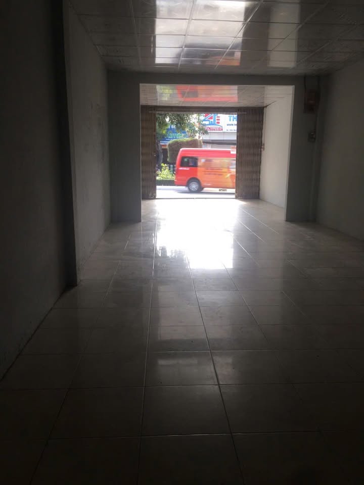 Cho thuê nhà mặt tiền Nguyễn Trung Trực, Long Xuyên 72m² - Vị trí kinh doanh đắc địa