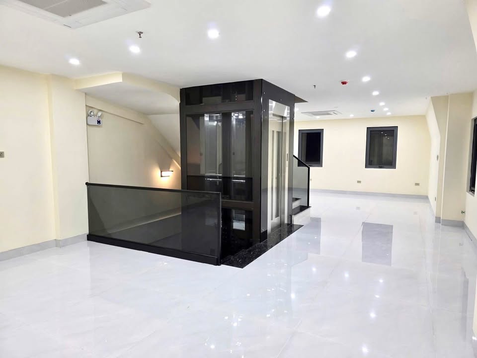 Shophouse Hạ Đình Nguyễn Xiển 120m² - Mặt tiền kinh doanh đắc địa!