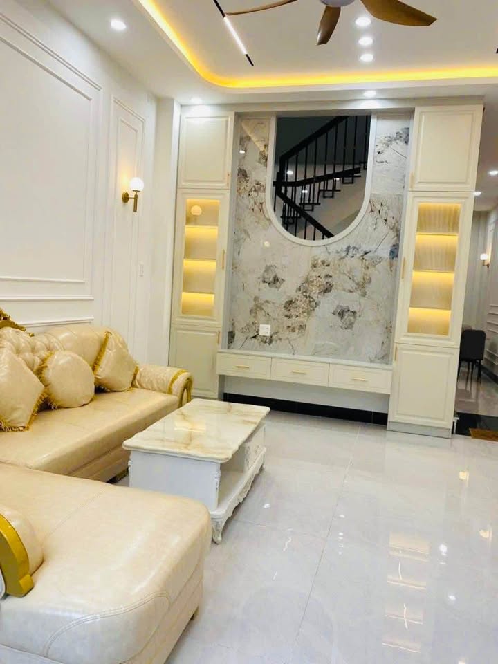 Nhà Mặt Tiền Thanh Niên Quy Nhơn 60.3m² - Kinh Doanh Đỉnh Cao, 4PN, Giá 7.x Tỷ