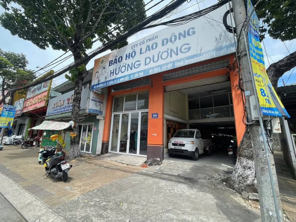 Mặt Tiền Kinh Doanh Đường 3/2, Cần Thơ - 8x30m, Giá 42 Triệu/Tháng