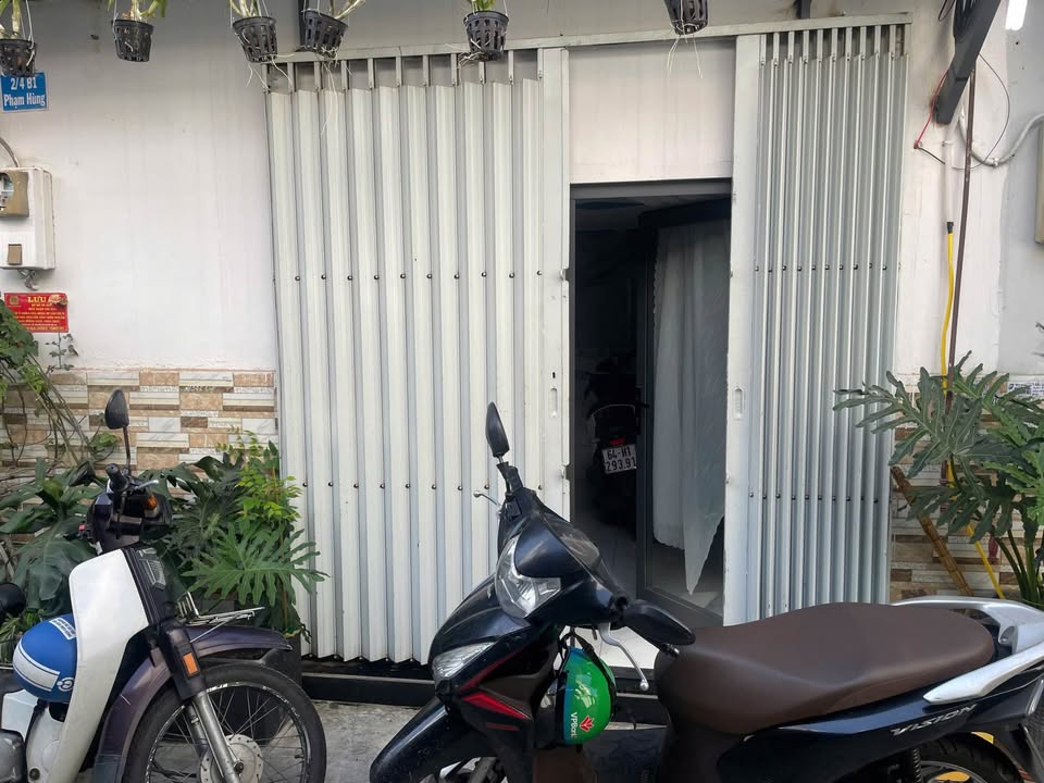 Nhà Hẻm Xe Hơi Phạm Hùng Q8 16m² - Sổ Hồng Sẵn, Chính Chủ Bán