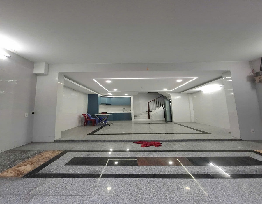 Nhà Mặt Tiền Lê Sát Tân Phú - 43m², 4 Tầng, Kinh Doanh Đỉnh Cao