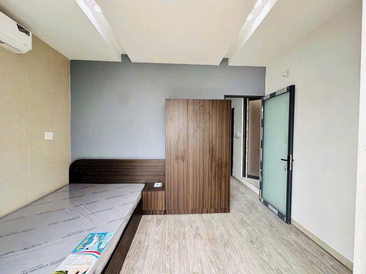 Bán Nhà Mặt Tiền đường Núi Thành Tân Bình