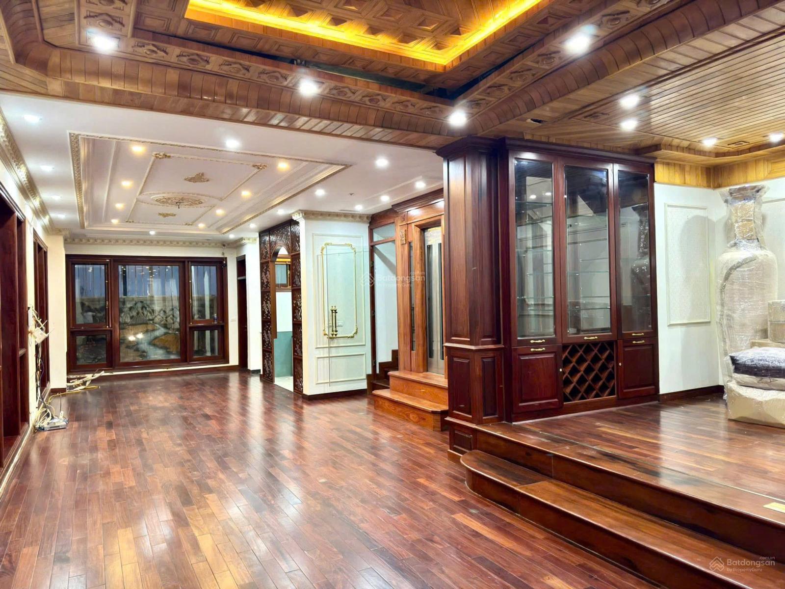 Cho thuê biệt thự KĐT Văn Khê 180m² giá 40 triệu - Vị trí đắc địa!