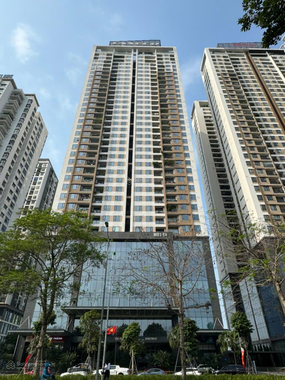 Cho thuê Căn hộ N01T4 Phú Mỹ Ngoại Giao Đoàn 87m² - View Hồ, Full Nội thất