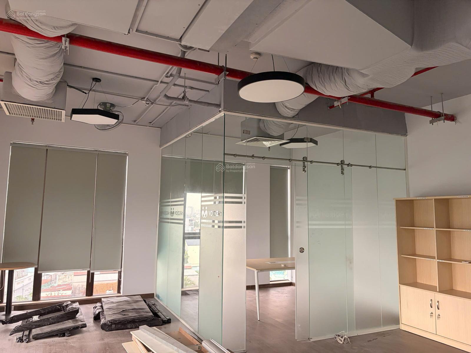 Văn phòng ST Moritz Phạm Văn Đồng 60m² giá 17 triệu - Sẵn sàng làm việc!