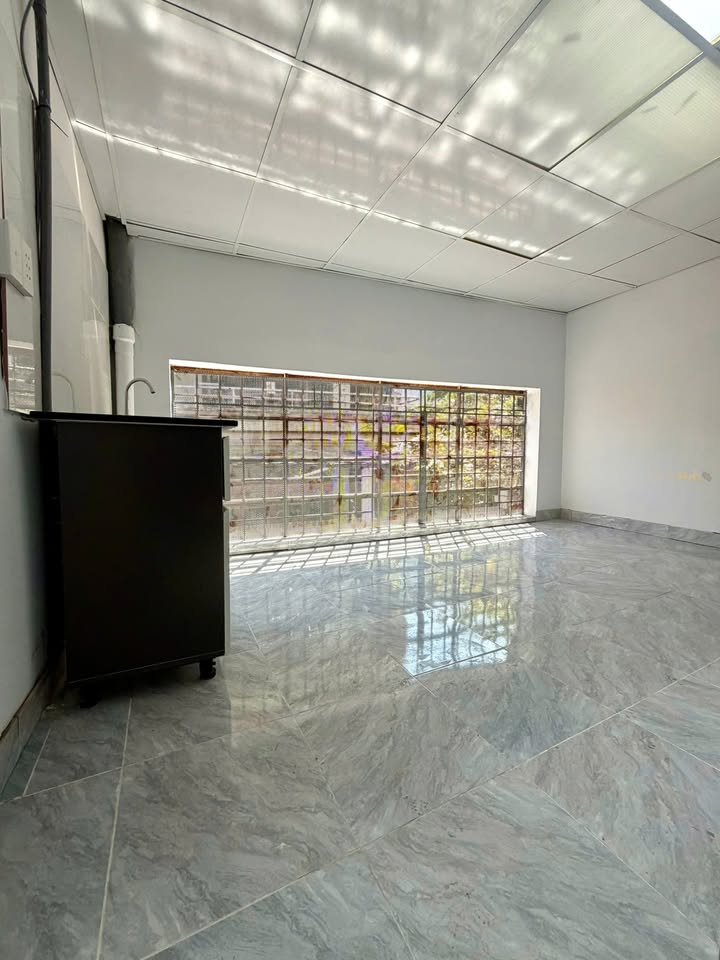 Trệt 2PN Tách Bếp Tân Hương, Tân Phú - Sẵn Sàng Đón Bạn!