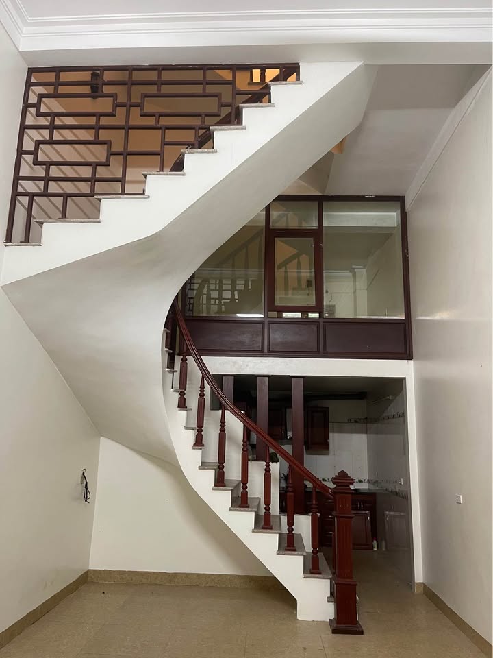 Cho thuê nhà nguyên căn 3 tầng Phường Quang Trung, Nam Định - Sẵn Sàng Ở Ngay