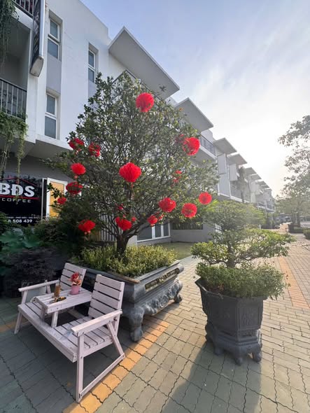 Bán Townhouse Dragon Village Phú Hữu, 90m², Sổ hồng, Giá từ 7.5 tỷ