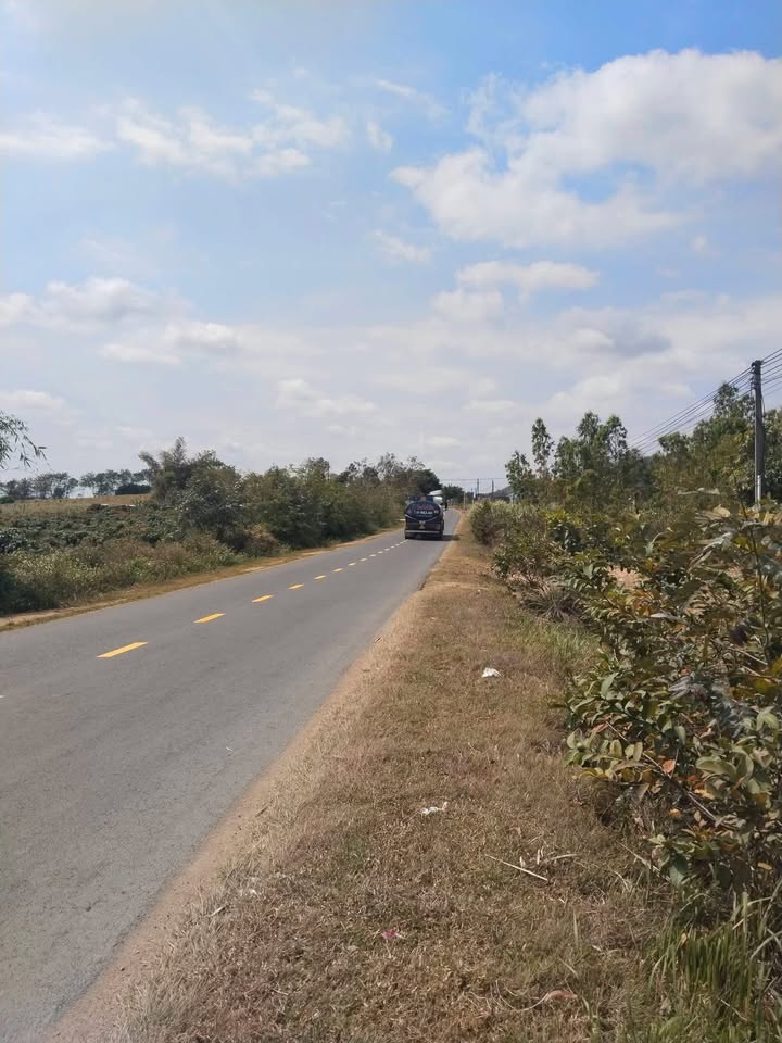 Đất nền Buôn Hồ, Đắk Lắk - 2800m² Sổ hồng sẵn, giá đầu tư 1.8 tỷ